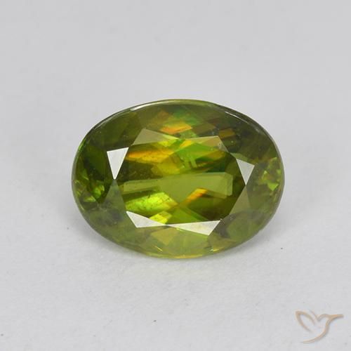 1.03ct Натуральный Травянисто-зелёный Сфен, Овал, VVS-VS