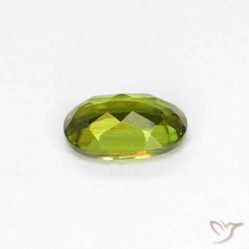 0.38 карата, натуральный Medium Dark-Green Сфен, Овал, Чистота VS