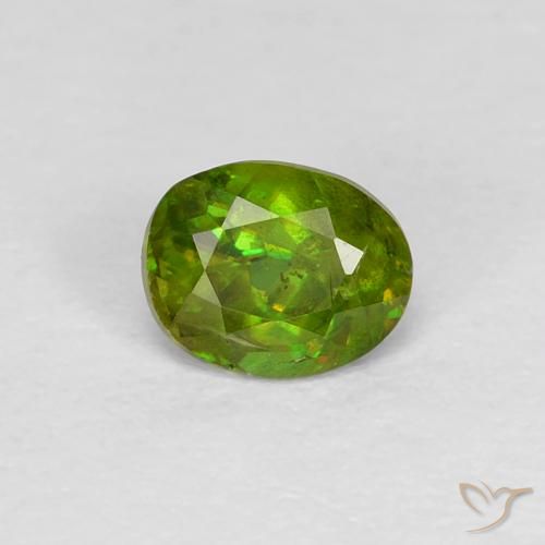 0.48ct Натуральный Ярко-зеленый Сфен, Овал, Чистота VS