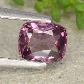 0.83 карата, натуральный Средний фиолетовый шпинель, Подушка Крой, Чистота VVS