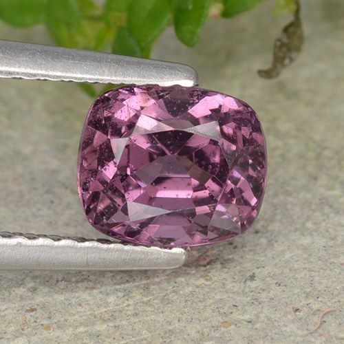 1.71ct Натуральный Средний фиолетовый шпинель, Подушка, Чистота VS