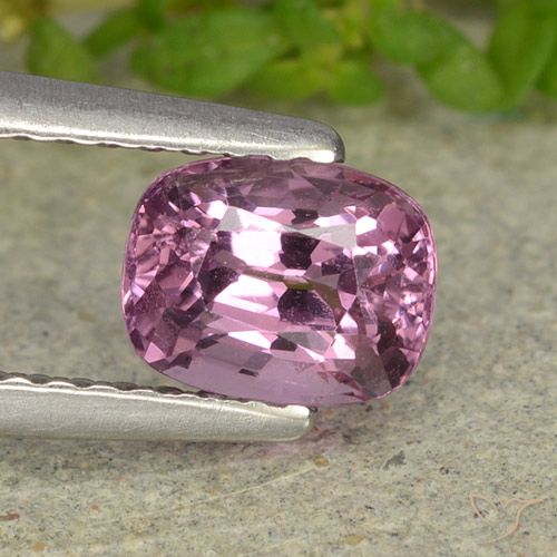 0.98ct Натуральный Светло-пурпурный шпинель, Подушка, VVS-VS