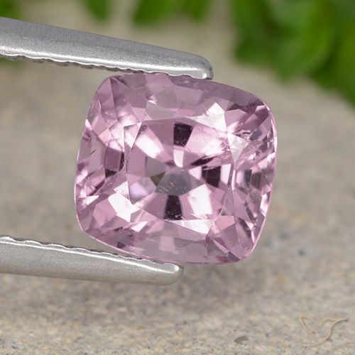 1.42ct Натуральный Светло-пурпурный шпинель, Подушка, Чистота VS