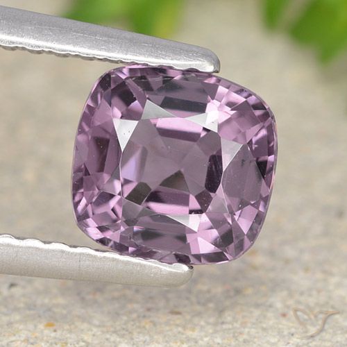 1.34ct Натуральный Светло-виноградный фиолетовый шпинель, Подушка, Чистота VVS