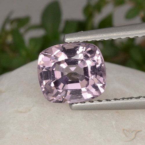 1.42ct Натуральный Очень светлый розовато-фиолетовый шпинель, Подушка, Чистота VVS