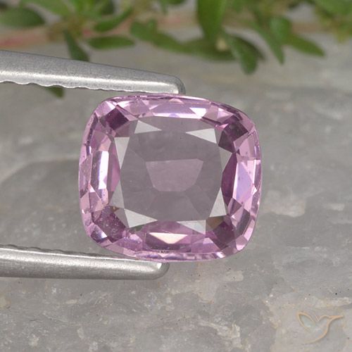 1.07ct Натуральный Глубокая лаванда шпинель, Подушка, Чистота VVS