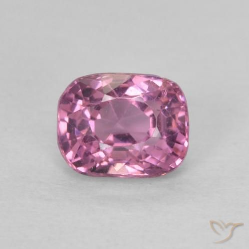 0.65ct Натуральный Ярко-розовый шпинель, Подушка, VVS-VS