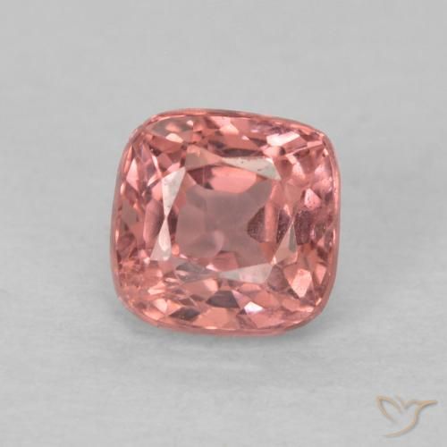 0.65ct Натуральный Средний розовый шпинель, Подушка, Чистота VS