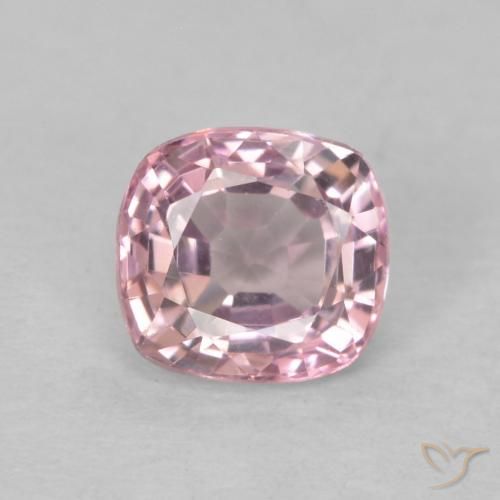 0.55ct Натуральный Светло-розовый шпинель, Подушка, Чистота VVS