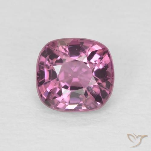 0.68ct Натуральный Средний фиолетовый шпинель, Подушка, VVS-VS