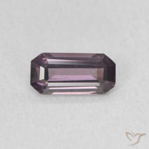 0.50ct Натуральный Виноградно-фиолетовый шпинель, Изумрудная огранка, Чистота VVS