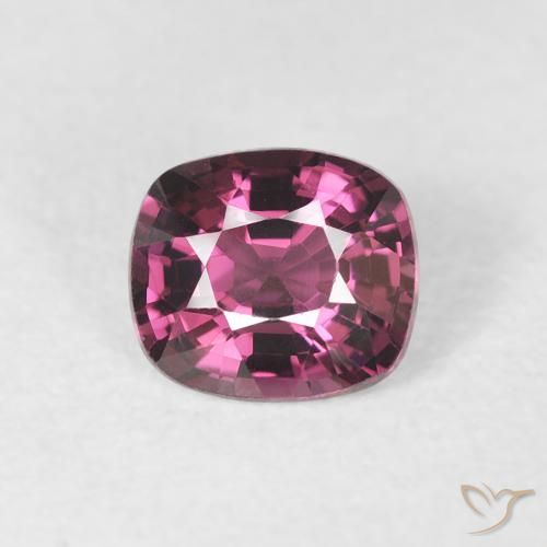 0.92ct Натуральный Рапберри красный шпинель, Подушка, Чистота VS