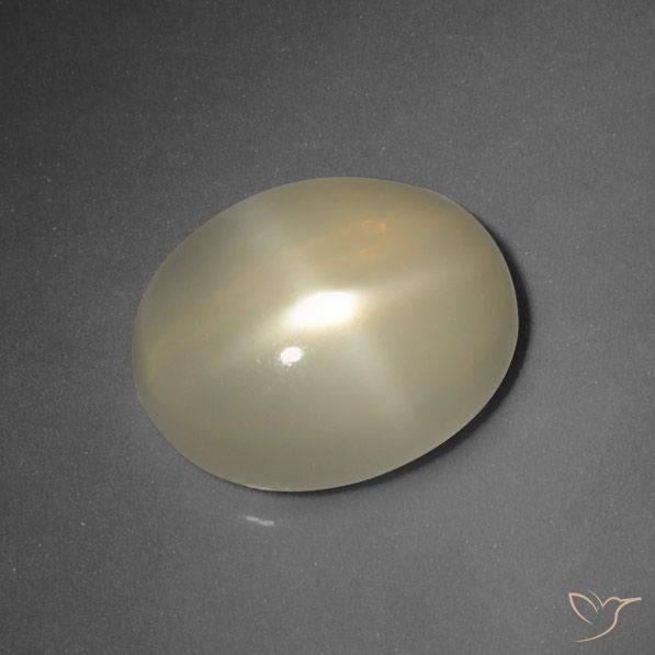 5.66ct Натуральный Светло-желтый Звездчатый Лунный Камень, Овал, Полупрозрачный