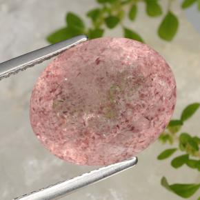 9.40 карата, натуральный Светло-розовый разных оттенков Клубничный кварц, Огранка Овал, Полупрозрачный
