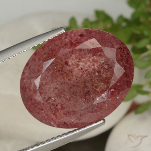 13.92ct Натуральный Сангрия красная Клубничный кварц, Овал, Полупрозрачный