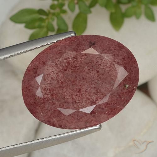12.44ct Натуральный Средний красный Клубничный кварц, Овал, Полупрозрачный