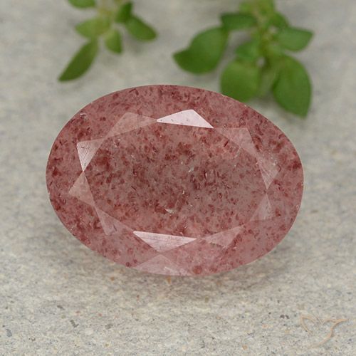 5.56ct Натуральный Средне-темно-розовый Клубничный кварц, Овал, Полупрозрачный
