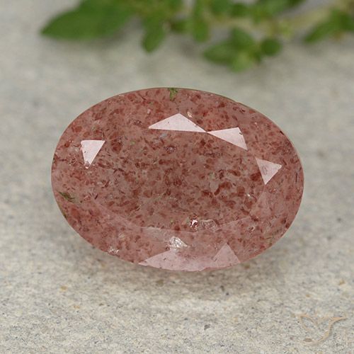 5.80ct Натуральный Средний розовый Клубничный кварц, Овал, Полупрозрачный