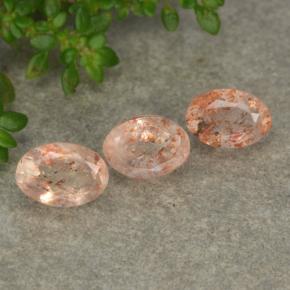 1.74 карата, натуральный Светло-оранжевый тигровый Солнечный Камень, Огранка Овал, Полупрозрачный