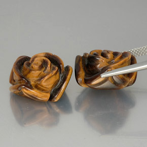 Натуральный коричневый tiger's eye  карата необычная форма, непрозрачный