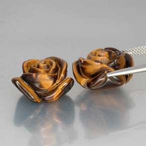 Натуральный коричневый tiger's eye  карата необычная форма, непрозрачный