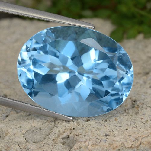 22.32ct Натуральный Свисс-Блю Топаз, Овал, VVS-VS