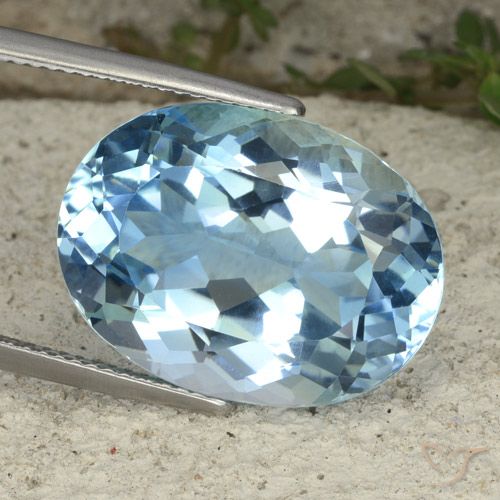 23.22ct Натуральный Небесно Голубой Топаз, Овал, Чистота VVS