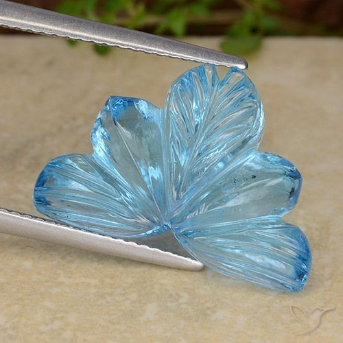 12.06ct Натуральный Свисс-Блю Топаз, Огранка Цветок, Прозрачный