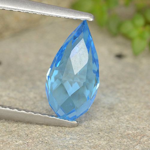 2.68ct Натуральный Свисс-Блю Топаз, Бриолет, VVS-VS