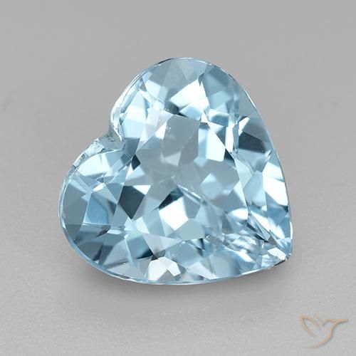 4.06ct Натуральный Небесно Голубой Топаз, Сердце, VVS-VS