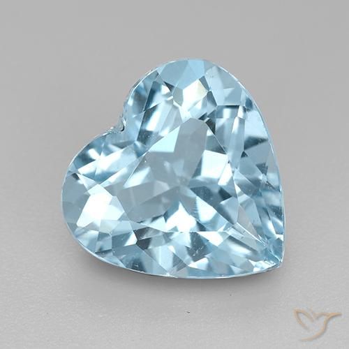 3.84ct Натуральный Небесно Голубой Топаз, Сердце, VVS-VS