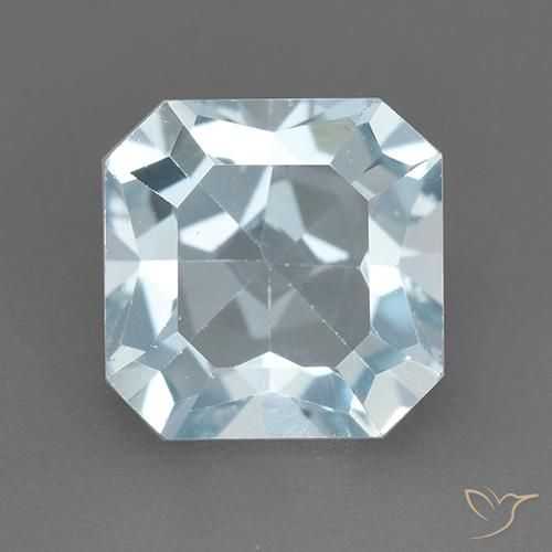 2.91ct Натуральный Небесно Голубой Топаз, Изумрудная огранка, VVS-VS