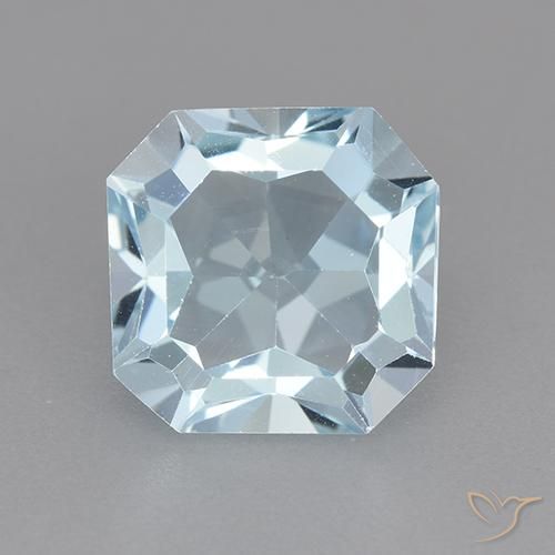 4.22ct Натуральный Небесно Голубой Топаз, Изумрудная огранка, Чистота VVS