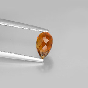 Натуральный золотой турмалин 0,83 карата бриолет, VVS-VS