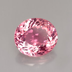 Натуральный розовый турмалин 2,94 карата огранка овал, чистота VVS