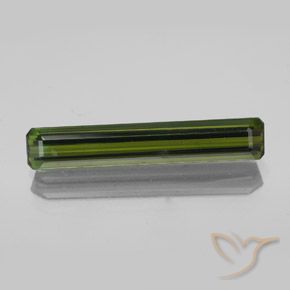 2.36ct Натуральный Травянисто-зелёный Турмалин, Изумрудная огранка, VVS-VS