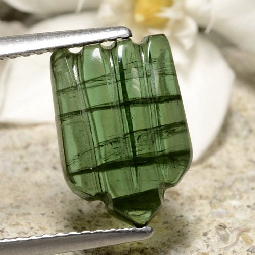 3.71ct Натуральный Темно-зеленый Турмалин, причудливая, Полупрозрачный