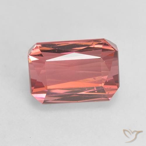 3.49ct Натуральный Темно-розовый Турмалин, Изумрудная огранка, Чистота VS