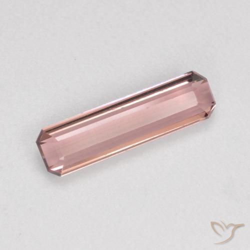 0.90ct Натуральный Средний розовый Турмалин, Изумрудная огранка, Чистота VS