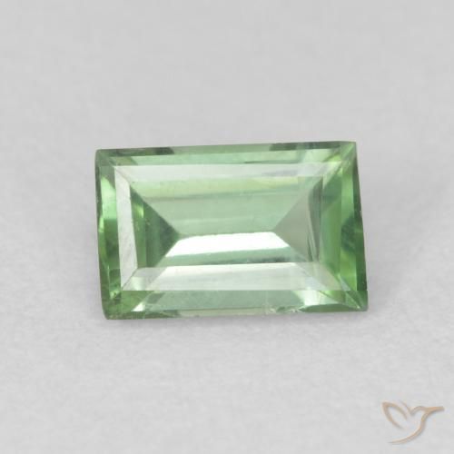 0.66ct Натуральный Светлый лесной зеленый Турмалин, Огранка Багет, Чистота VS