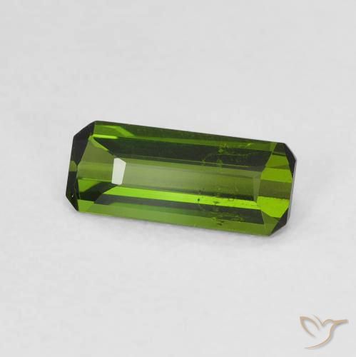 0.69ct Натуральный Средний зеленый Турмалин, Изумрудная огранка, Чистота VS