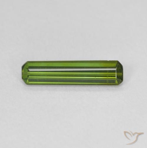 0.86ct Натуральный Темно-зеленый Турмалин, Изумрудная огранка, VVS-VS
