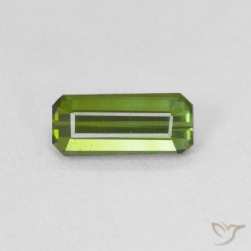 0.66ct Натуральный Желтовато-зеленый Турмалин, Изумрудная огранка, Чистота VVS