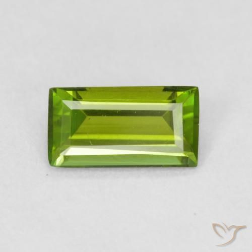 0.70ct Натуральный Травянисто-зелёный Турмалин, Огранка Багет, Чистота VVS