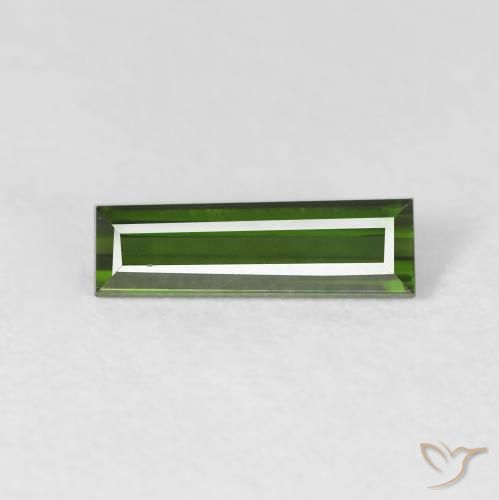 0.69ct Натуральный Темно-зеленый Турмалин, Огранка Багет, Чистота VVS