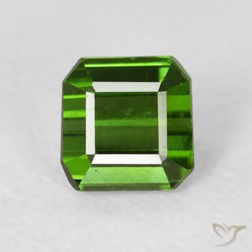 0.64ct Натуральный Темно-зеленый Турмалин, Изумрудная огранка, VVS-VS