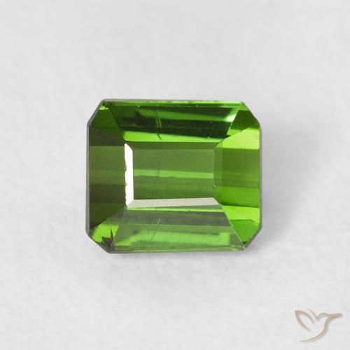 0.53ct Натуральный Темно-зеленый Турмалин, Изумрудная огранка, Чистота VS