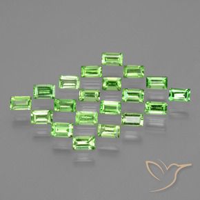 1.95 карата, натуральный Ярко-зеленый Цаворитовый гранат, Огранка Багет, Чистота VS