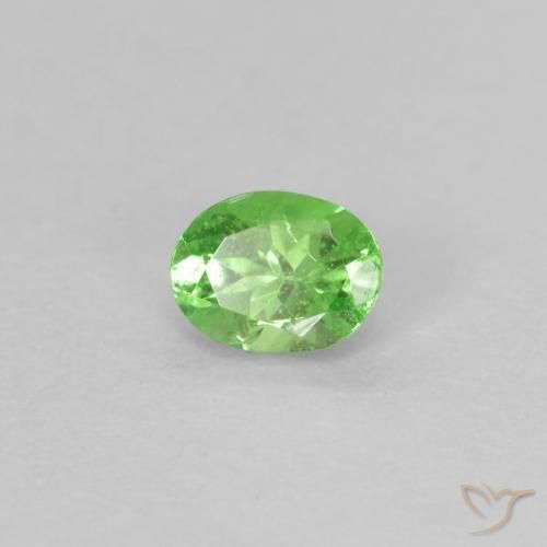 0.18 карата, натуральный Ярко-зеленый Цаворитовый гранат, Огранка Овал, Чистота VS