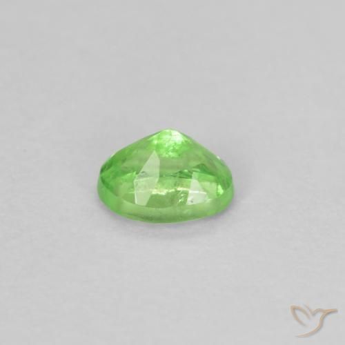 0.18 карата, натуральный Ярко-зеленый Цаворитовый гранат, Огранка Овал, Чистота VS